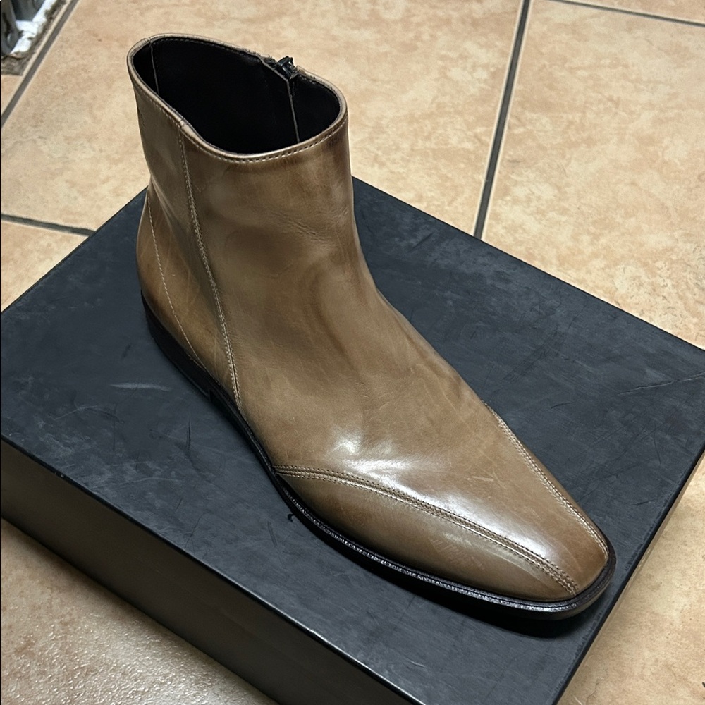Hugo Boss Taupe Leather Boots New With Box